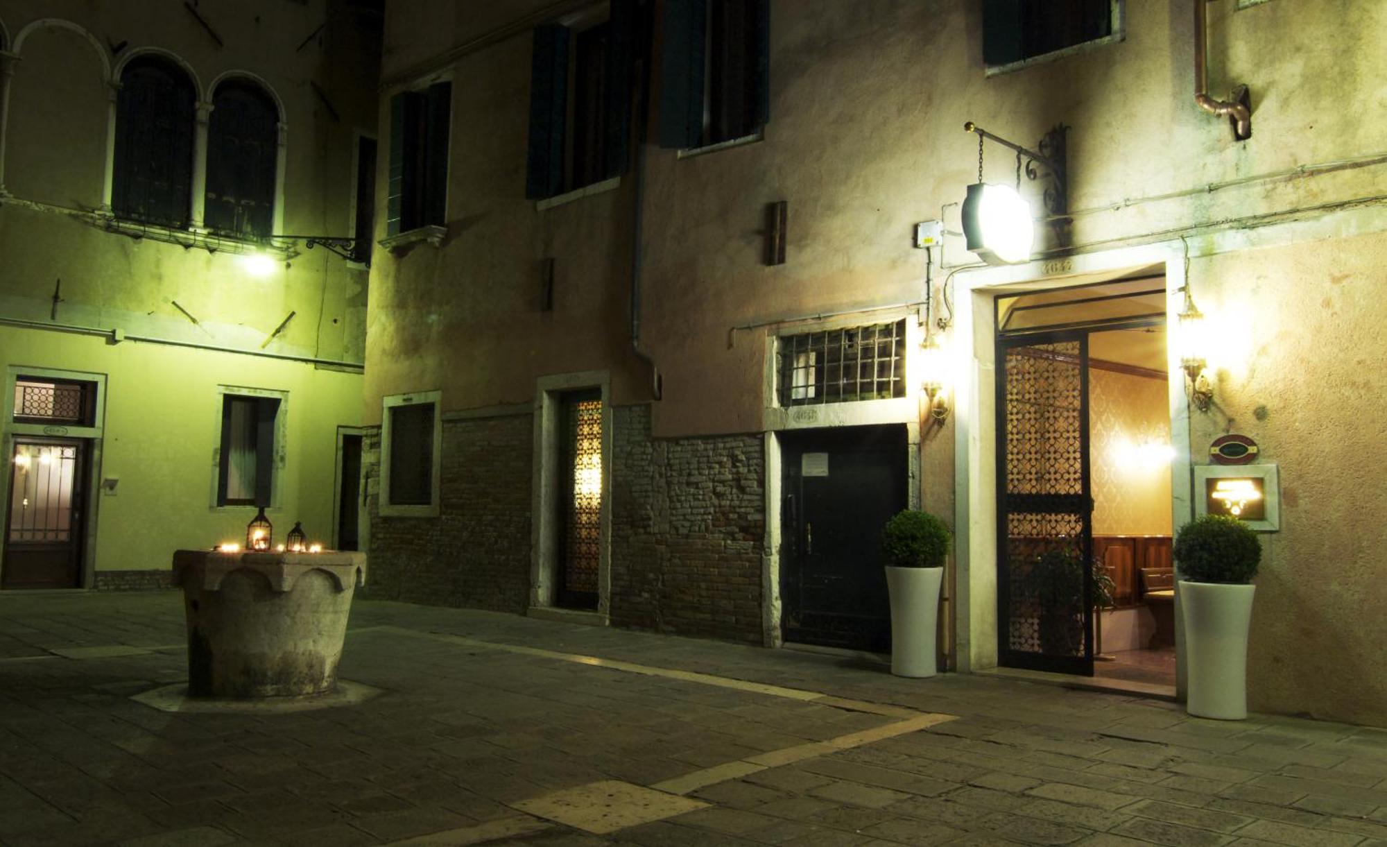 Hotel Campiello Venice Luaran gambar